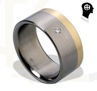 Pierścień z tytanu HADRYŚ "Sabina biczowana" 0,03 ct H/Si