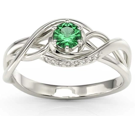 Pierścionek z białego złota ze szmaragdem i brylantami BP-7130B