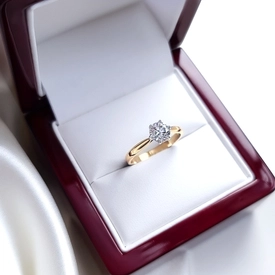 Złoty Pierścionek Zaręczynowy z Brylantem Certyfikowanym 0.90ct | Jubiler Rzemieślniczy WĘC